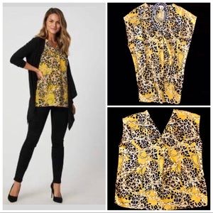🆕 Crepe Top Leopard & Chain Print Laura Plus X